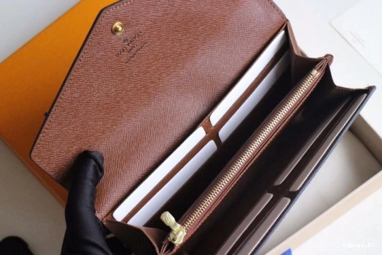 WALLET SARAH VUITTON LOUIS 0417